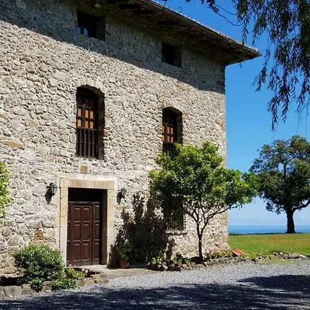 Dom wakacyjny Casa Idurre *